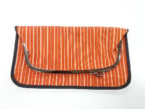 リサイクル　縞模様織出しがま口バッグ